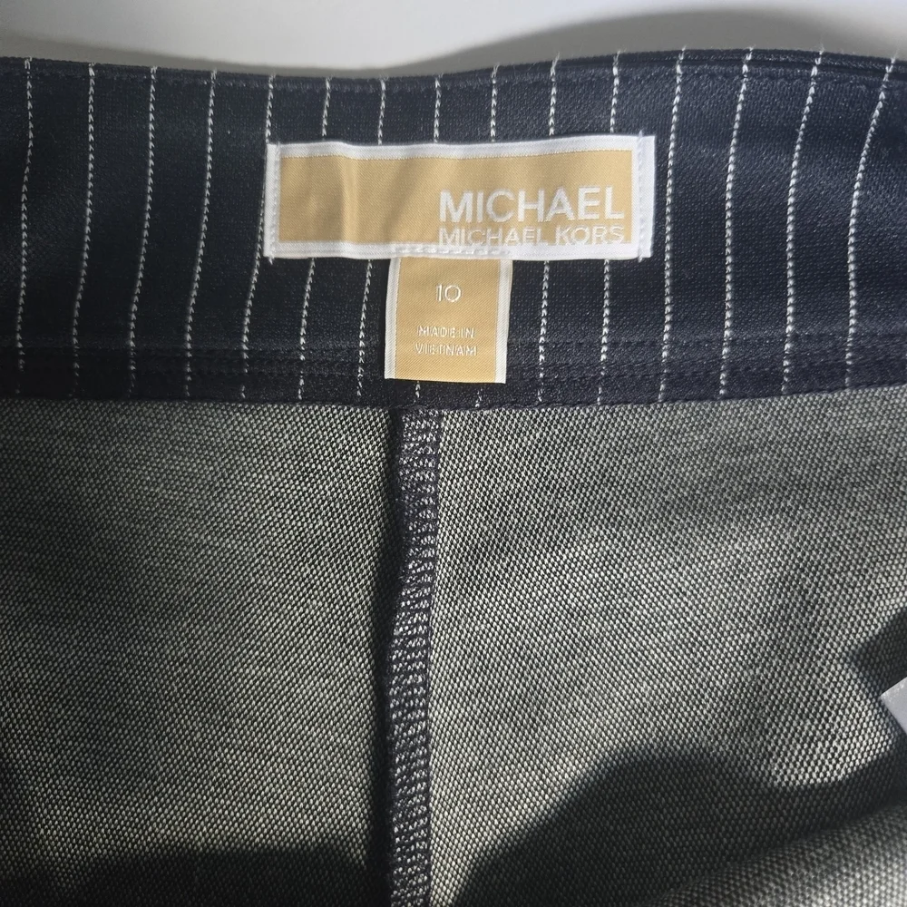 NWT Michael Kors Blue Pinstripe Dress Pants. Size 10